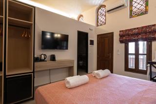 Jivaeri Luxury Suites - 3
