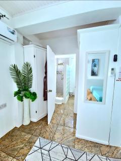 The Suite Spot Apartment - Private Paradise Stay - 7