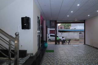 Hotel Pawan Putra-500 Meter Khatu Shyam Ji Temple - 8
