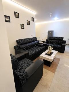 Private 2 Bedrooms Apartment Near Airport &DHA - 4