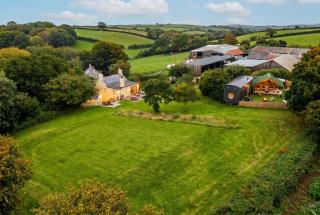 Clotted Cream Cottage - Detached Cottage near Dartmouth, Hot Tub & Sauna - 5