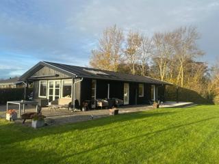Holiday Home Leefke - 300m from the sea by Interhome - 5