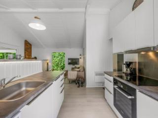 Holiday Home Fredger - 1-8km from the sea by Interhome - 7