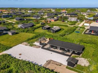 Holiday Home Erza - 500m from the sea by Interhome - 6