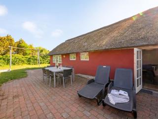 Holiday Home Giesela - 975m from the sea by Interhome - 7