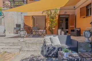 Mandarina House - 1