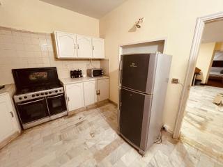 Comfortable Private Room in diplomatic Enclave Near US Embassy - 8