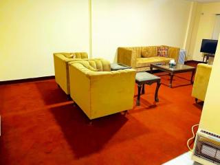 Comfortable Private Room in diplomatic Enclave Near US Embassy - 5