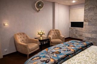 Comfortable Private Room in diplomatic Enclave Near US Embassy - 9