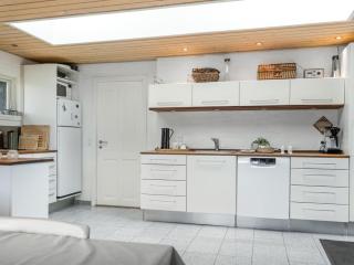 Holiday Home Bedri - 800m from the sea by Interhome - 9