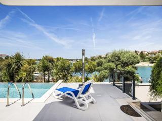 Apartment Luxury apartment Kevin by Interhome - 4