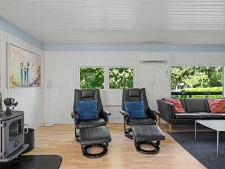 Holiday Home Hasti - 700m from the sea by Interhome - 6