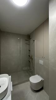 Central Exclusive Residence - 8