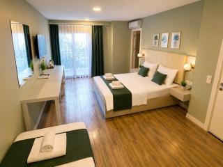 Bodrum Blue Bay Hotel & Restaurant - 4