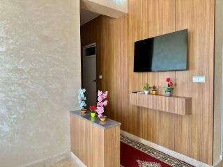 Beautiful apartment in a good location, Netflix, Wifi, AC - 2