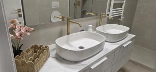 Central Exclusive Residence - 4