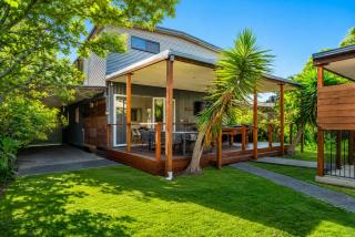 Bayview House by Ready Set Stay - 2