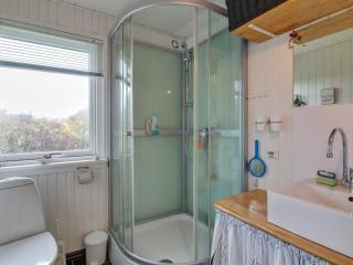 Holiday Home Edvin - 400m from the sea by Interhome - 5
