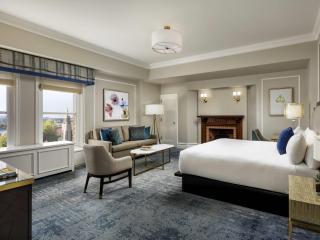 Fairmont Empress Hotel - 3