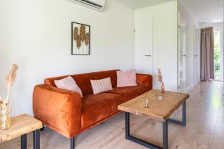 Tiny House met vlonder | 2 personen - Vakantiepark De Kremmer - 6