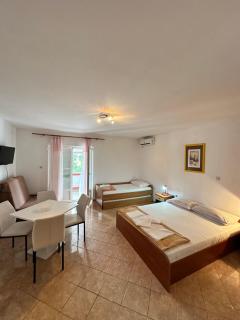 Apartments Anita - 1