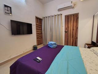 Casa Heritage Private room in a 3BHK with balcony - 0