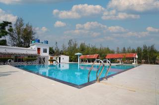 Lake View Village Resort - 8