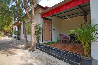 Lake View Village Resort - 1