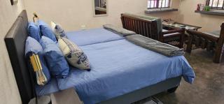 Carol's Bachelor Pad - 9
