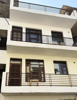 Chandigarh Waale - Private Room & Attached Bath - 7