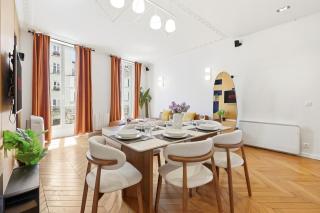 Vibrant 2BR Apartment Near Bastille & Le Marais - 8