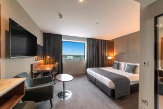 Crowne Plaza London Heathrow T4 by IHG - 5