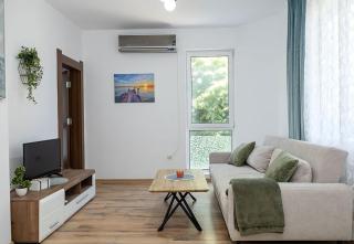 Modern & Spacious Apartment near Kabakum Beach by Flat Manаger - 0
