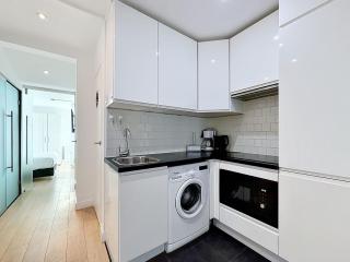 Apartment Centrally located Key Point by Interhome - Blankenberge - 2