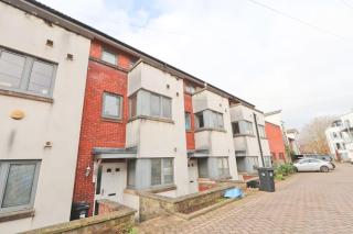 Two Bedroom Townhouse walking distance from Bristol Temple Meads - 6