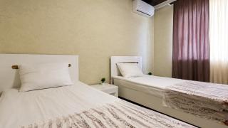 Bloom Hotel - 4