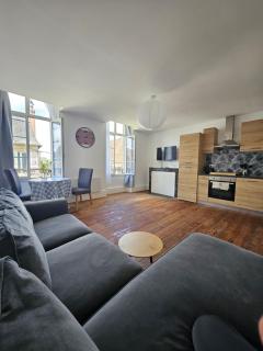 Church View Apartments - 9