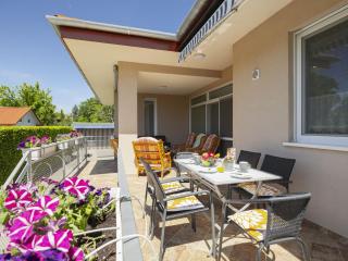 Apartment Beige by Interhome - 9