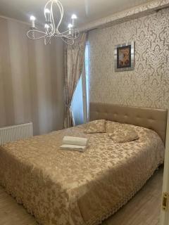 Classic Contemporary Apartament - Chişinău - 8