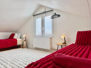 2 Bedroom Apartment With 4 Beds For Workers And Families - 6