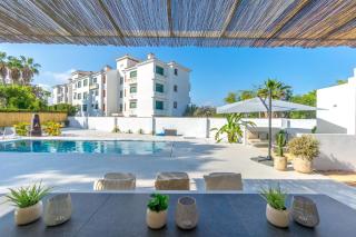 Villa Mariposa by the Sea - 4