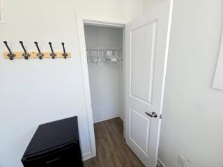 Downsview Park Retreat - Rogers Stadium Getaway 2 - 7