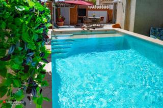 MA VILLA DU SUD Piscine privée chauffée avril fin octobre - Borne électrique - 3 chambres 2 WC 3 CLES CLEVACANCES - 5