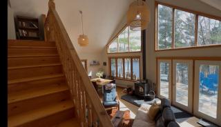 Beautiful cottage in Maberly on Rainbow lake - 1
