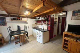 Super studio 4 pers avec balcon et vue montagne - 7