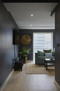 Hayy Signature One Bedroom Apartment Central Leeds - 9