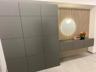 Moon Apartments A - 1