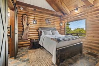Whiskey Den-Serene&Natural Cabin-7 mi to Downtown - 9