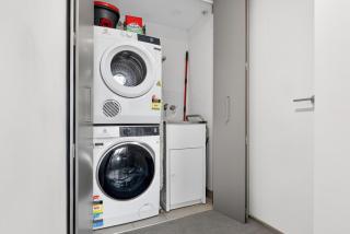 Spacious 3BR Beach Apartment with parking and pool - 4
