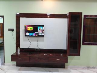 Jothi Luxury Home Stay - 1